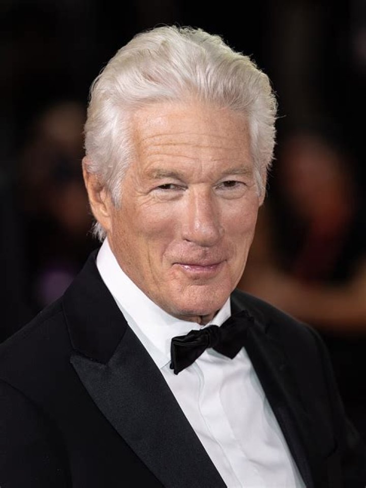 Richard Gere Apologizes to All the DieHard Pretty Woman Fans