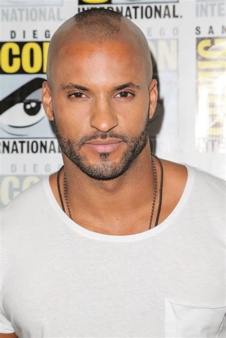 Ricky Whittle Famous Actors Who Got Their Start on Hollyoaks
