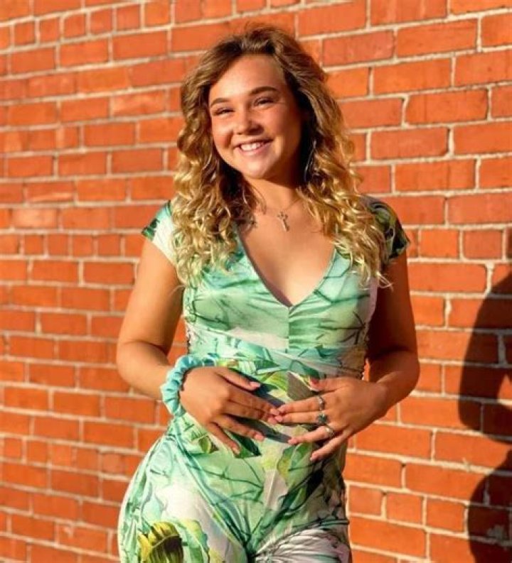 Riddle (Tiktok Star) Wiki, Biography, Age, Boyfriend, Family