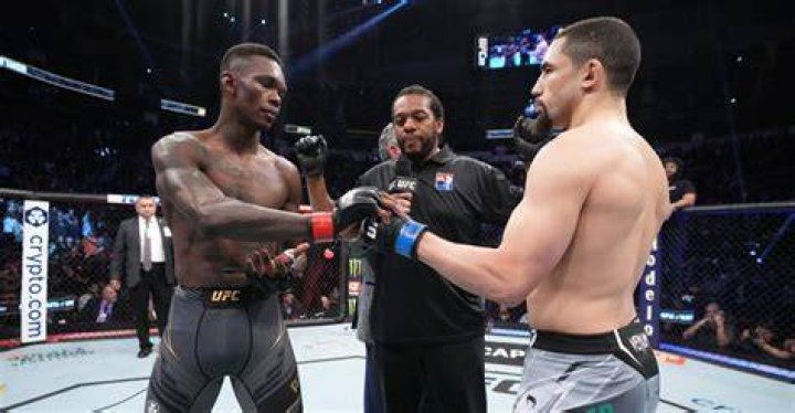 Robert Whittaker wants Israel Adesanya fight next at middleweight or