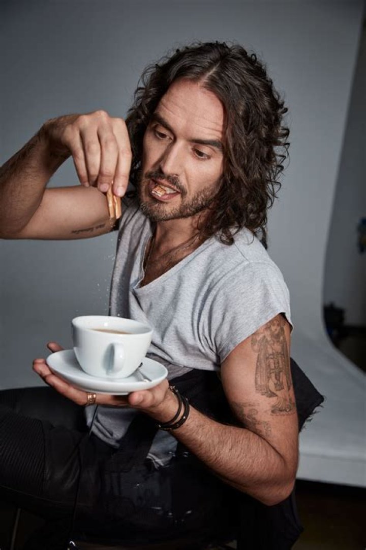 Russell Brand cancels show mother diagnosed cancer Glamour UK