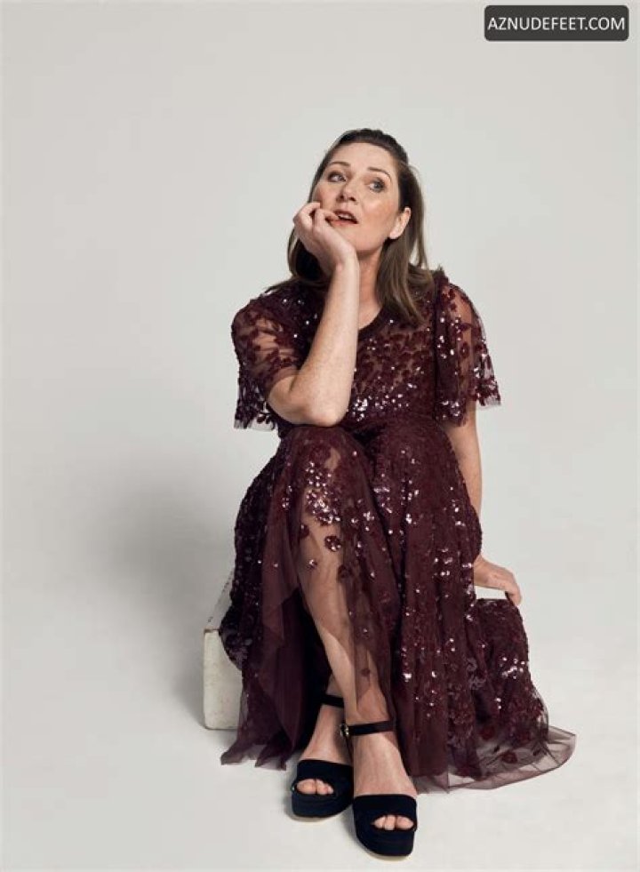 RUTH GEMMELL Feet AZNudeFeet