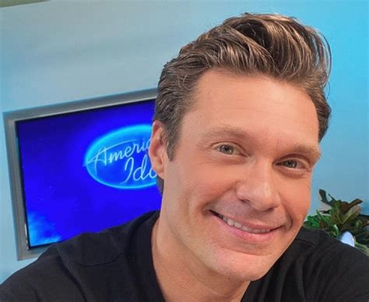 Ryan Seacrest ElynGiovanni