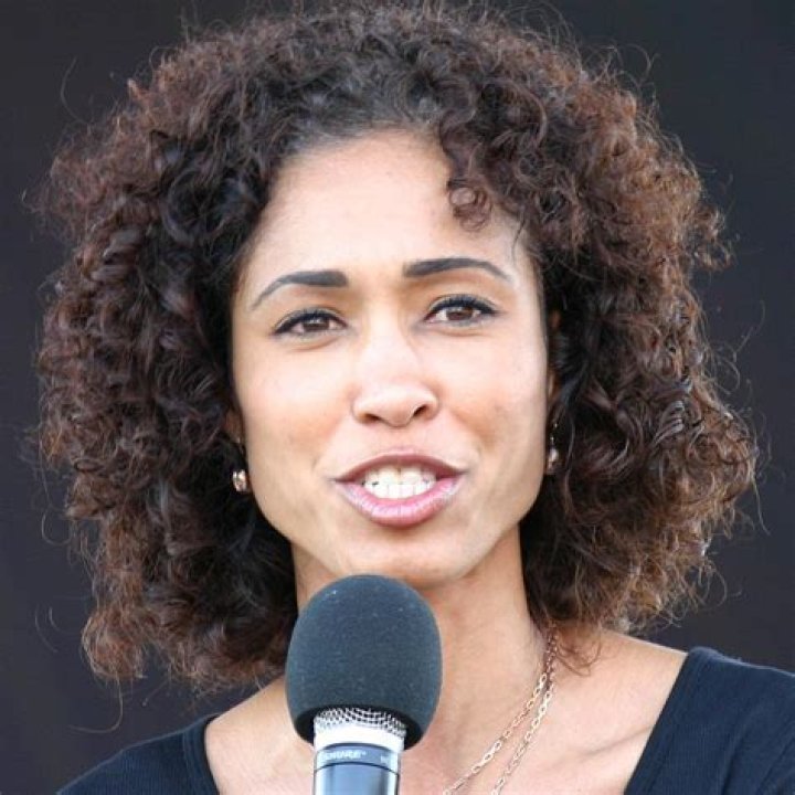 Sage Steele Bio, Net Worth, Married, Husband, Family, Age