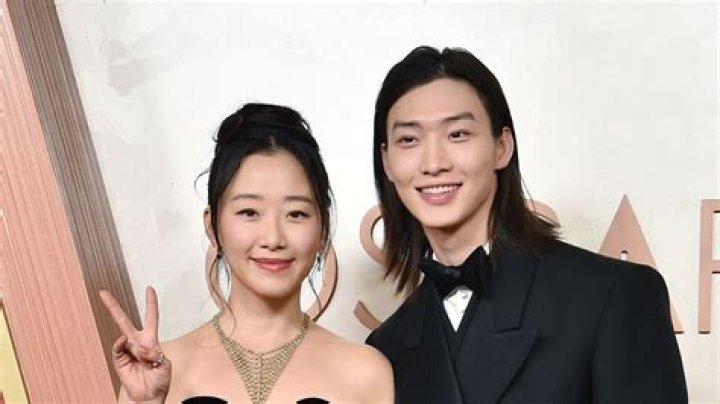 Sam Kim Siblings: Meet Kim Su-jin &amp; Kim Joo-young