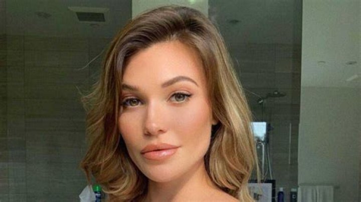 Samantha Hoopes bio age, height, boyfriend, net worth Legit.ng