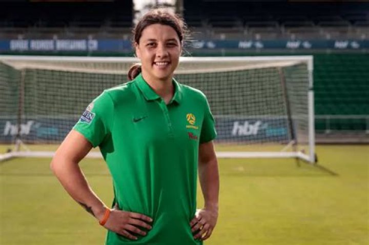 Samantha May Kerr Profile
