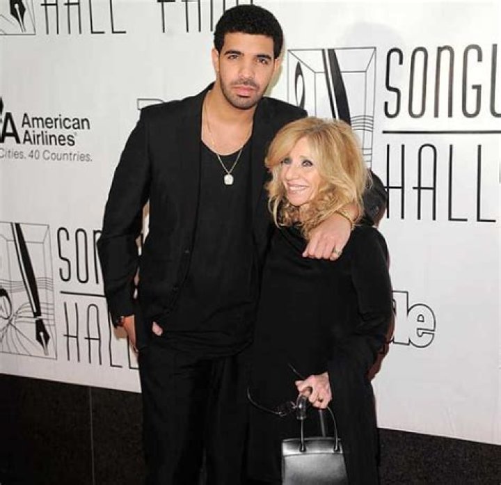 Sandi Graham 7 interesting facts about rapper Drake's mom Tuko.co.ke