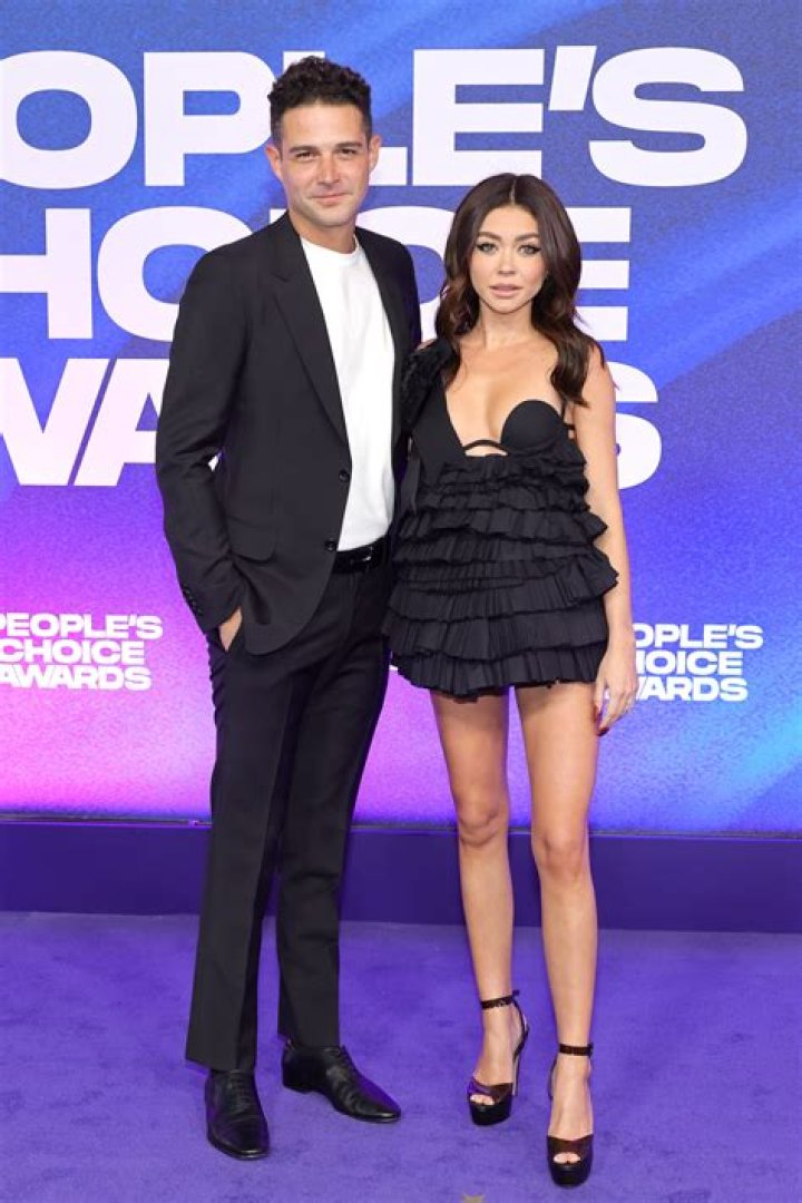 Sarah Hyland Photo Gallery Hot Sex Picture
