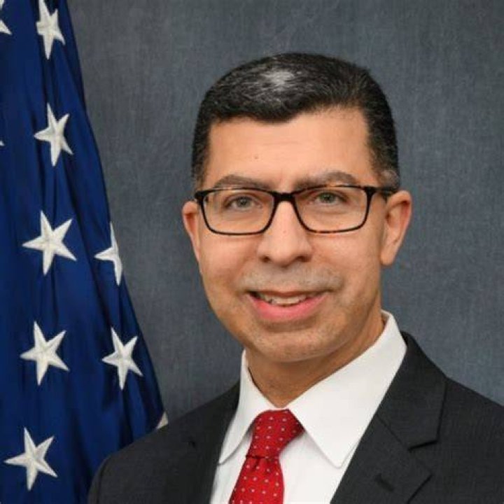 Scott de la Vega