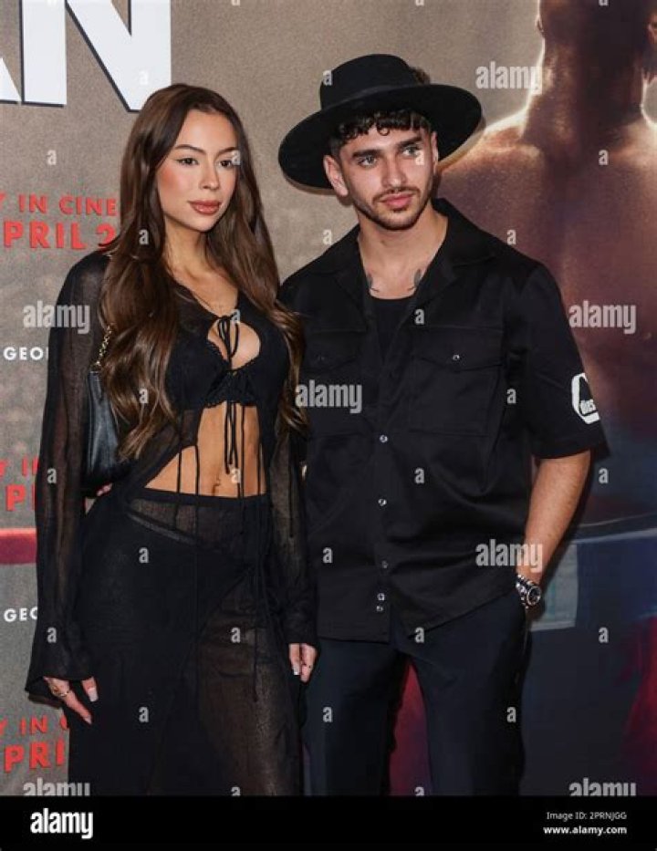 SEB & KAYLA KNEW EACH OTHER BEFORE THE SEASON r/TooHotToHandle