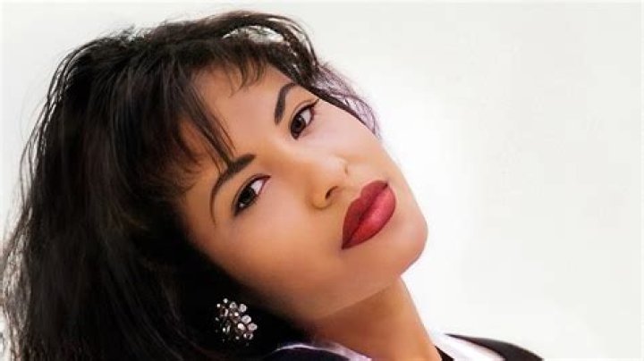 Selena Quintanilla, sus fotos in&eacute;ditas que causan nostalgia (con