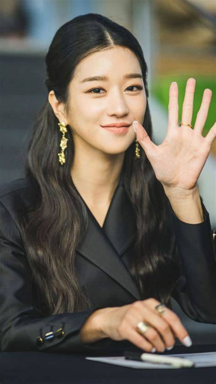 Seo Ye-ji's Net Worth In 2024: A Close Examination