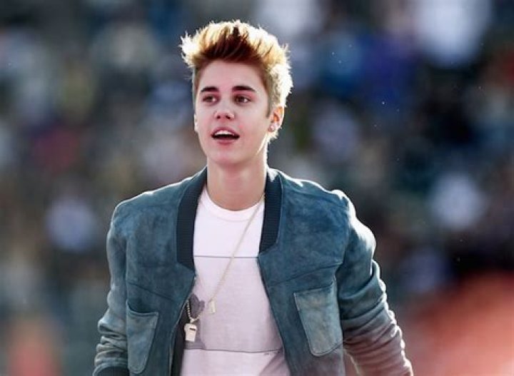 Shockwaves as Justin Bieber Parts Ways with Longtime Manager Scooter