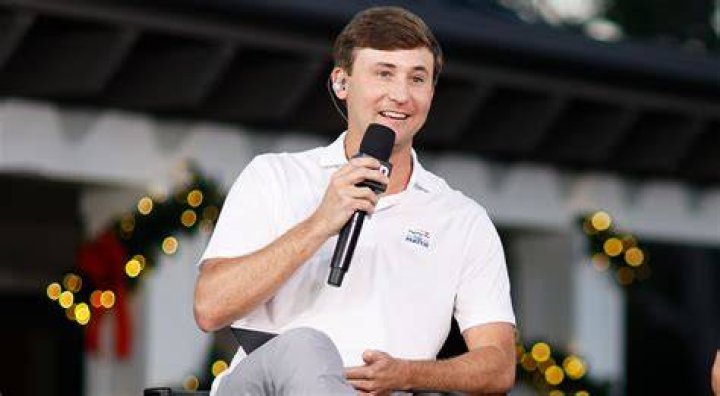 Smylie Kaufman's girlfriend and fiancee Francie Harris Pictures, bio