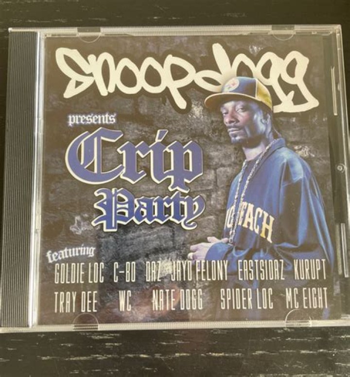 Snoop Dogg Included Gang References In His Super Bowl Halftime Show