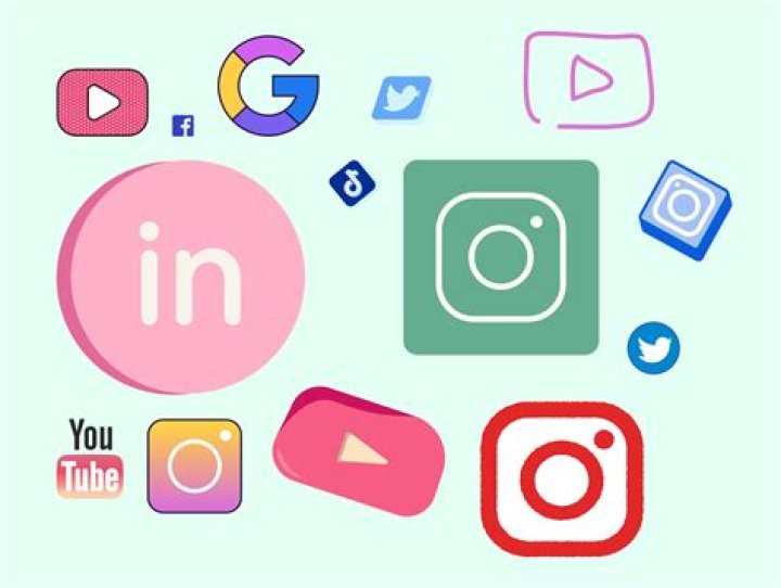 Social Media, Webshubz