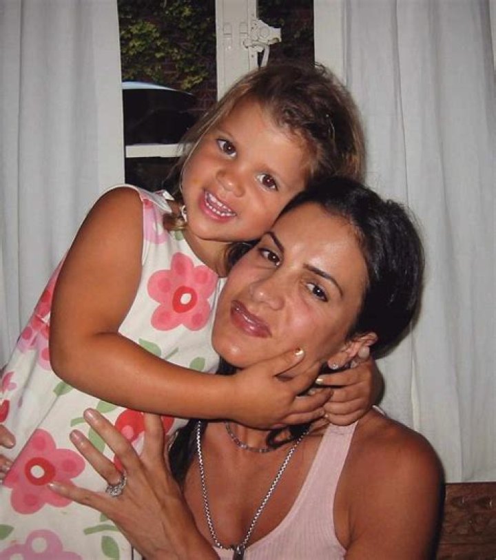 Sofie Dossi Parents Who Are Abir Dossi and Mike Dossi? Ethnicity and