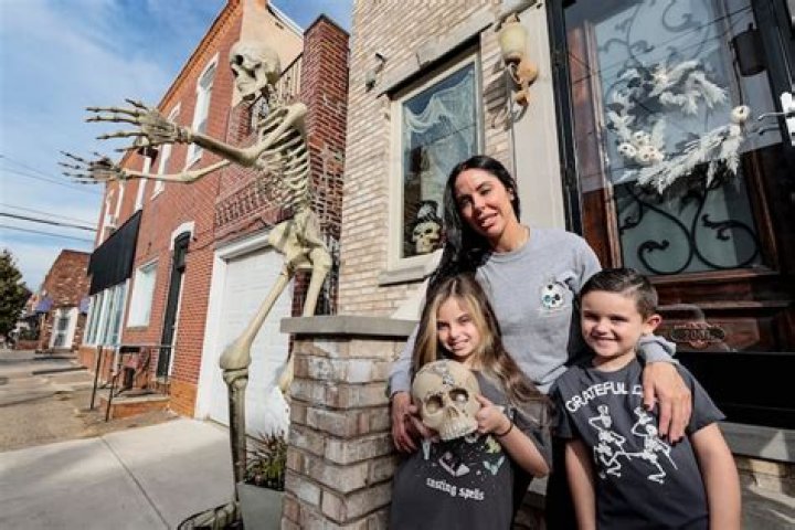 South Philadelphians do Halloween big &mdash; and beautiful
