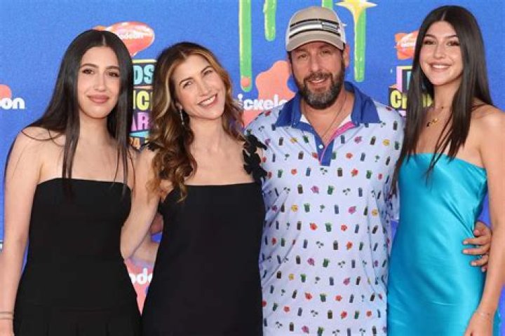 Sunny Sandler Age, Net Worth, Boyfriend, Family & Biography BigNameBio