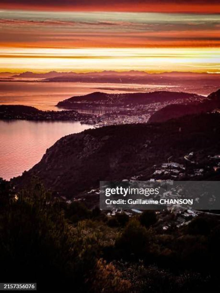 Sunset on Monte Sant'Angelo | Photo by Andrea Palatnik. Sunset on Monte Sant'Angelo | Photo by Andrea Palatnik.
