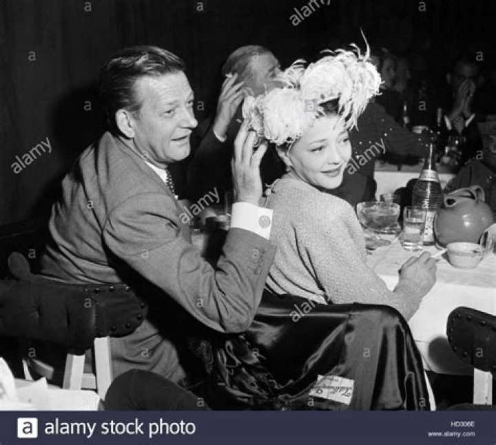 Sylvia Sidney with her husband, Carlton Alsop, 1948 Stock Photo Alamy