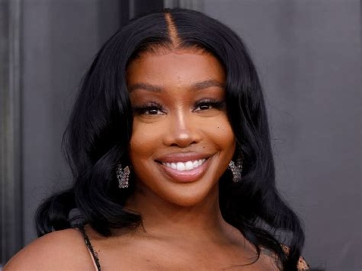 SZA HeightWeight, Age, Bra cup measurement