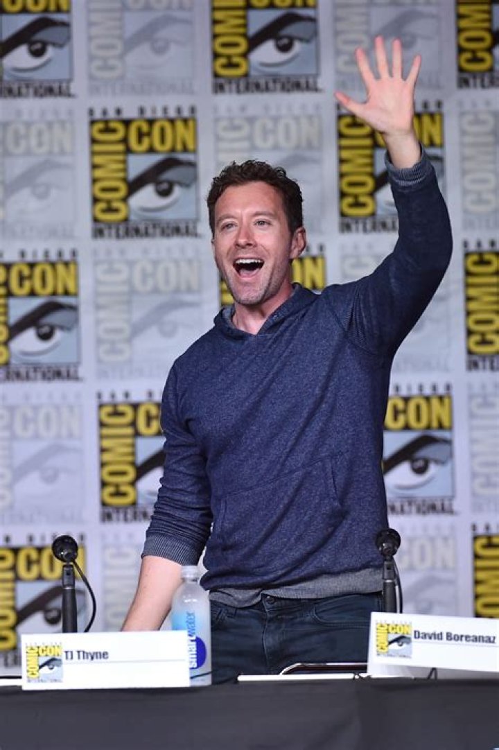 T. J. Thyne Net Worth 2023 Wiki, Married, Family, Wedding, Salary