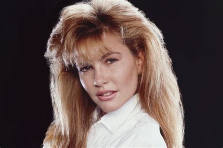 Tawny Kitaen's Botched Plastic Surgery The Untold Truth!