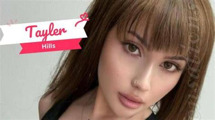 Tayler Hills y Sunny Ray se declaran fans Super Mario Bros