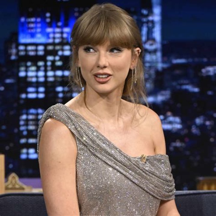 taylor swift jimmy fallon new years day