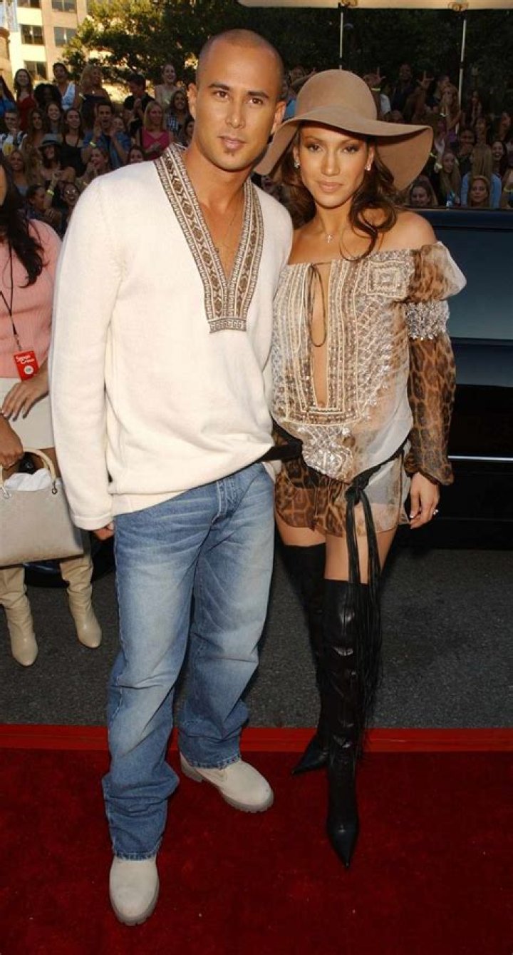 TBT Jennifer Lopez and Cris Judd InStyle