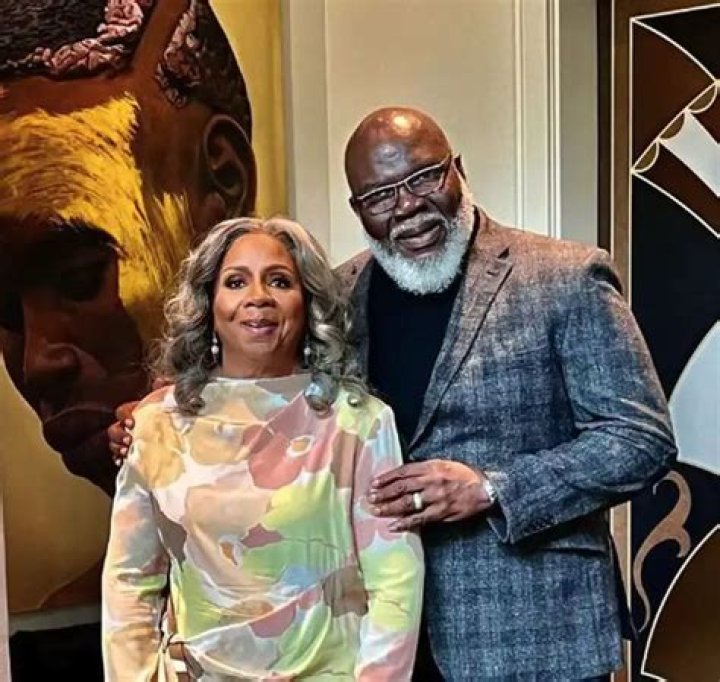 T.D. Jakes’ Profound Note to his Son Drips of Fatherly Love & Guidance