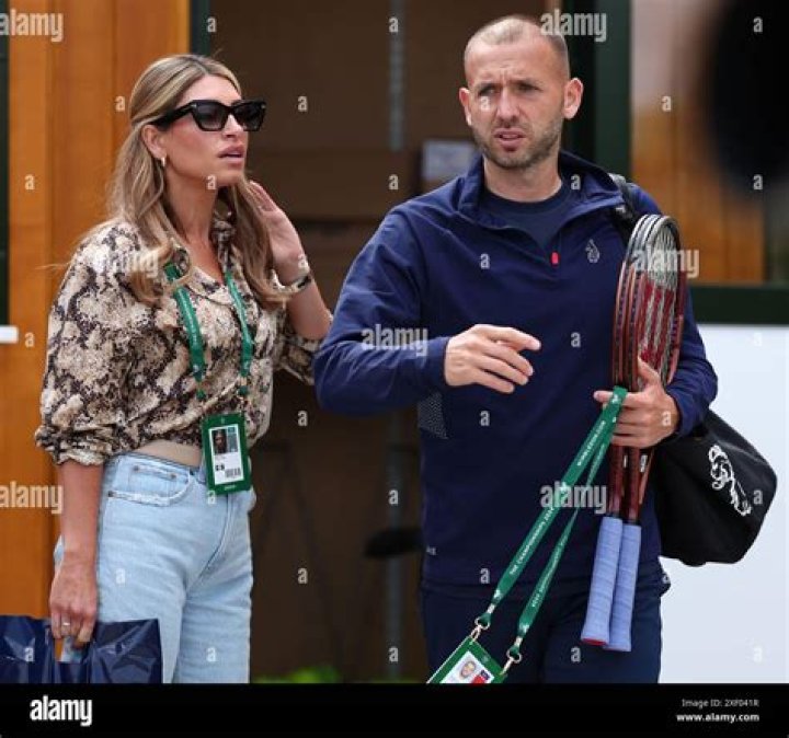 Tennis: Dan Evans Wife Aleah – Is He Married or Gay?