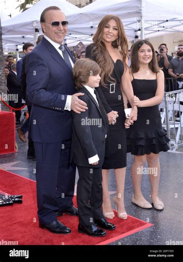 Thalia and daughter Sabrina Sakae... Thalia, Thalia y sus hijos