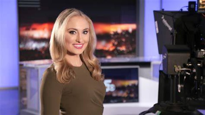 The Allure Of The Hottest Newscasters: A Deep Dive