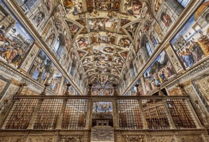 The chapel is said to have been strategically located in the center of the Casa Sollievo Della Sofferenza Hospital. | Photo by Hoda Emam. The chapel is said to have been strategically located in the center of the Casa Sollievo Della Sofferenza Hospital. | Photo by Hoda Emam.