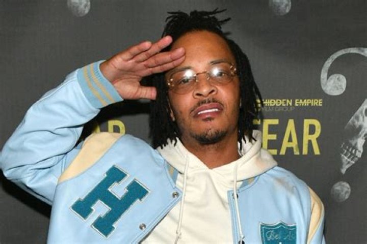 T.I. Net Worth 2022 Age, Height, Weight, Wife, Kids, BioWiki Ear Shot