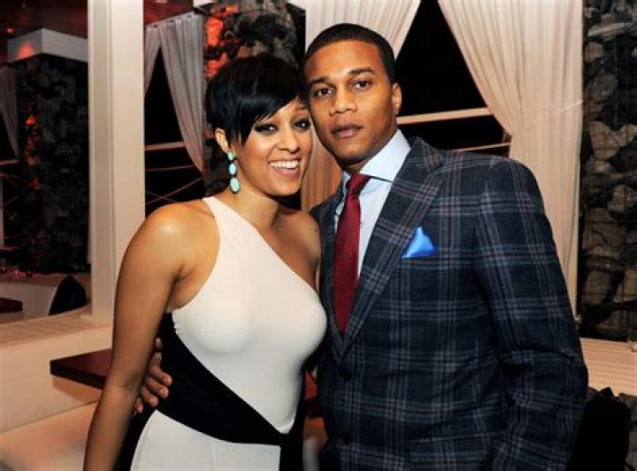 Tia Mowry says she getting a divorce
