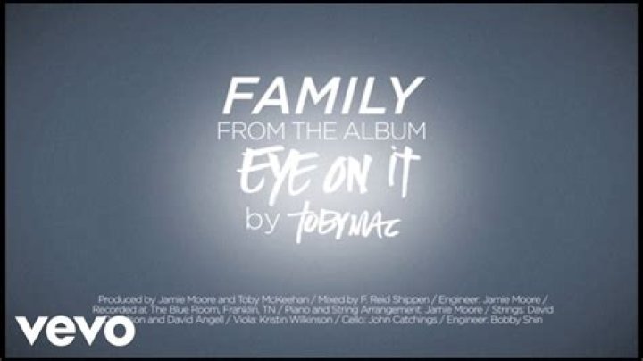 TobyMac family time. I LOVE this picture! Toby mac, Christian music