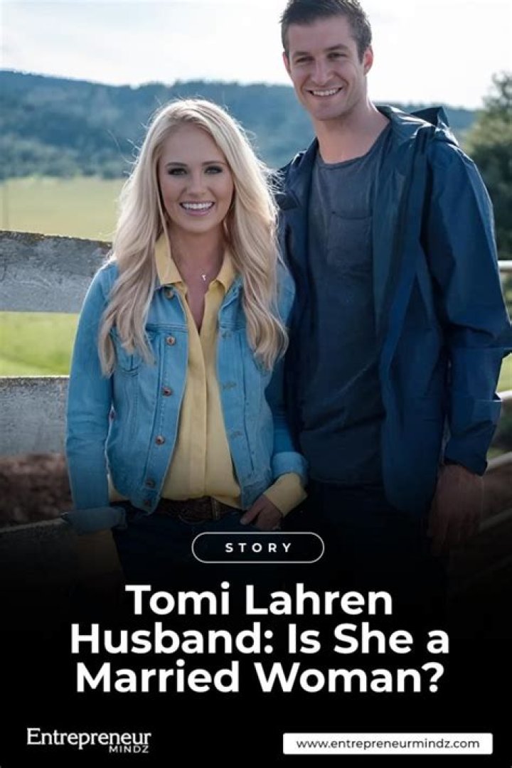 Tomi Lahren Bio [2022 Update] Net Worth, Husband & Fiance Players Bio