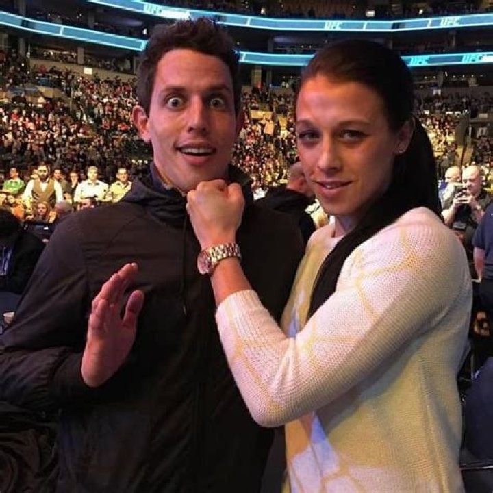 Tony Hinchcliffe Bio, Net Worth, Age, Married, Wife, Family, Salary