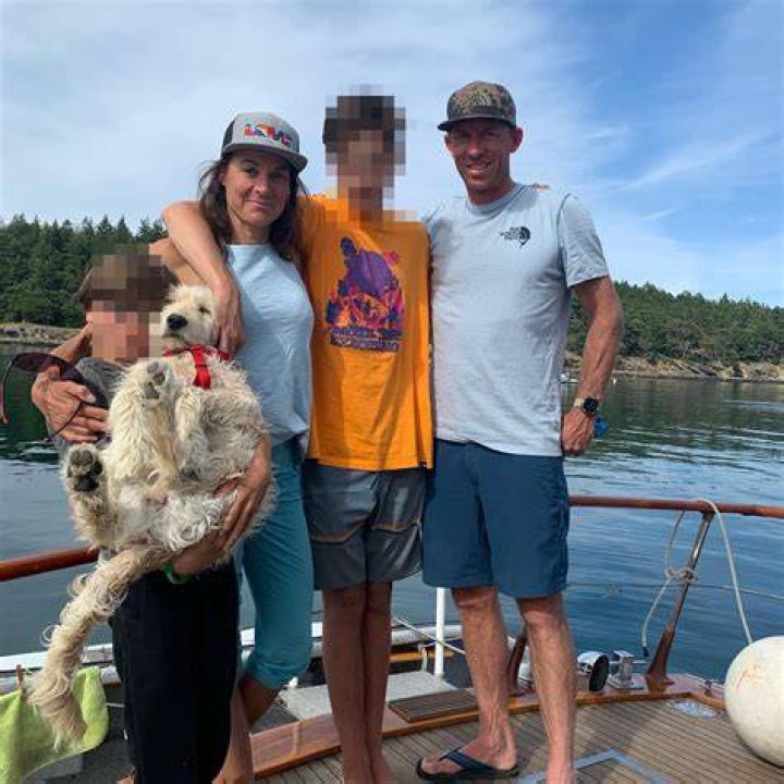 Tragic details emerge about skier Hilaree Nelson's family as mom's body