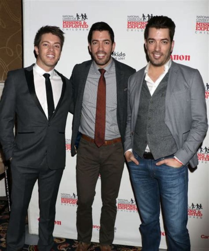 Tragic News: The Property Brothers Brother Dies