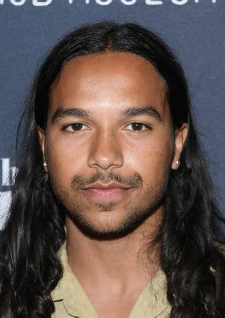 Tyler Dean Flores