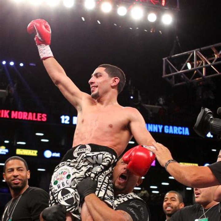 Undefeated boxing champion Danny Garcia reveals his sixth toe For The Win
