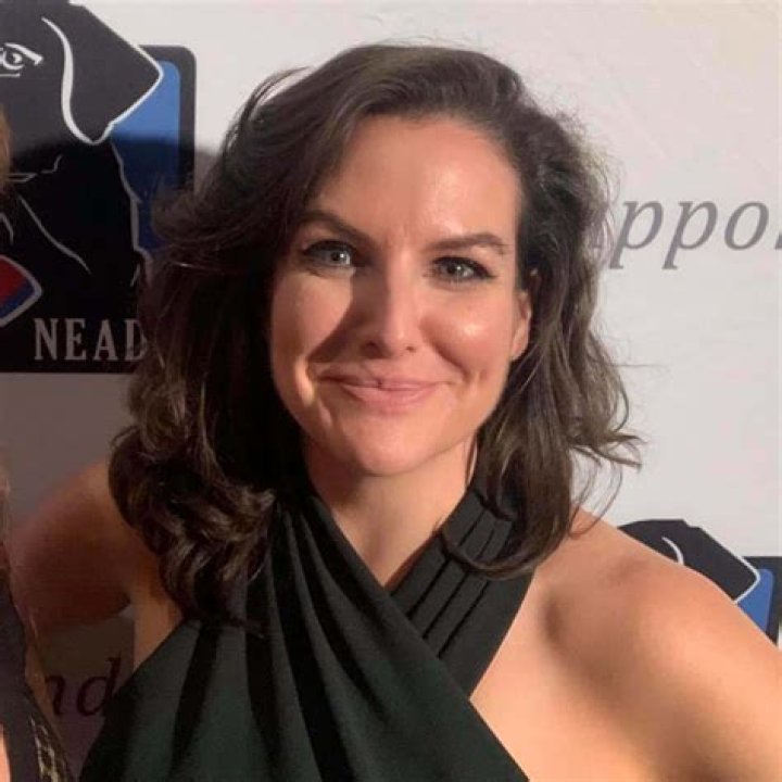 Unraveling The Mystery: Who Is Elisabeth Shue Married To Now?