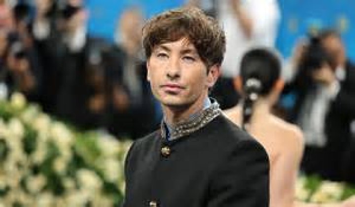 Unveiling The Mystery Of Barry Keoghan: Why He Looks Asian