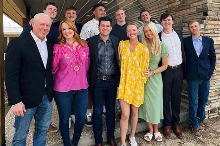 Unveiling The Truth: Does Ree Drummond, The Pioneer Woman, Have Cancer?