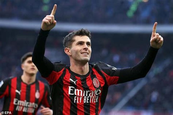 US soccer superstar Christian Pulisic tests positive for COVID19